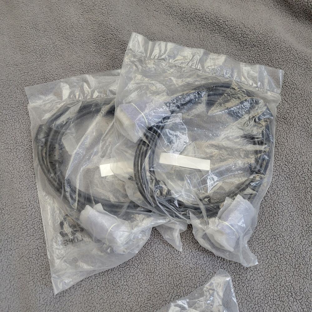 VGA DVI POWER ADAPTER Cables Circular‎ Barrel DC Video Mixed 19PC Spares - Picture 2 of 16